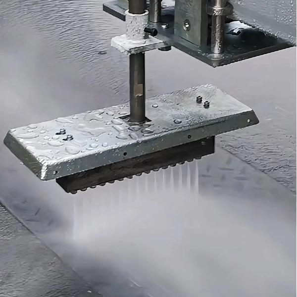 混凝土路面自動(dòng)拉毛裝置